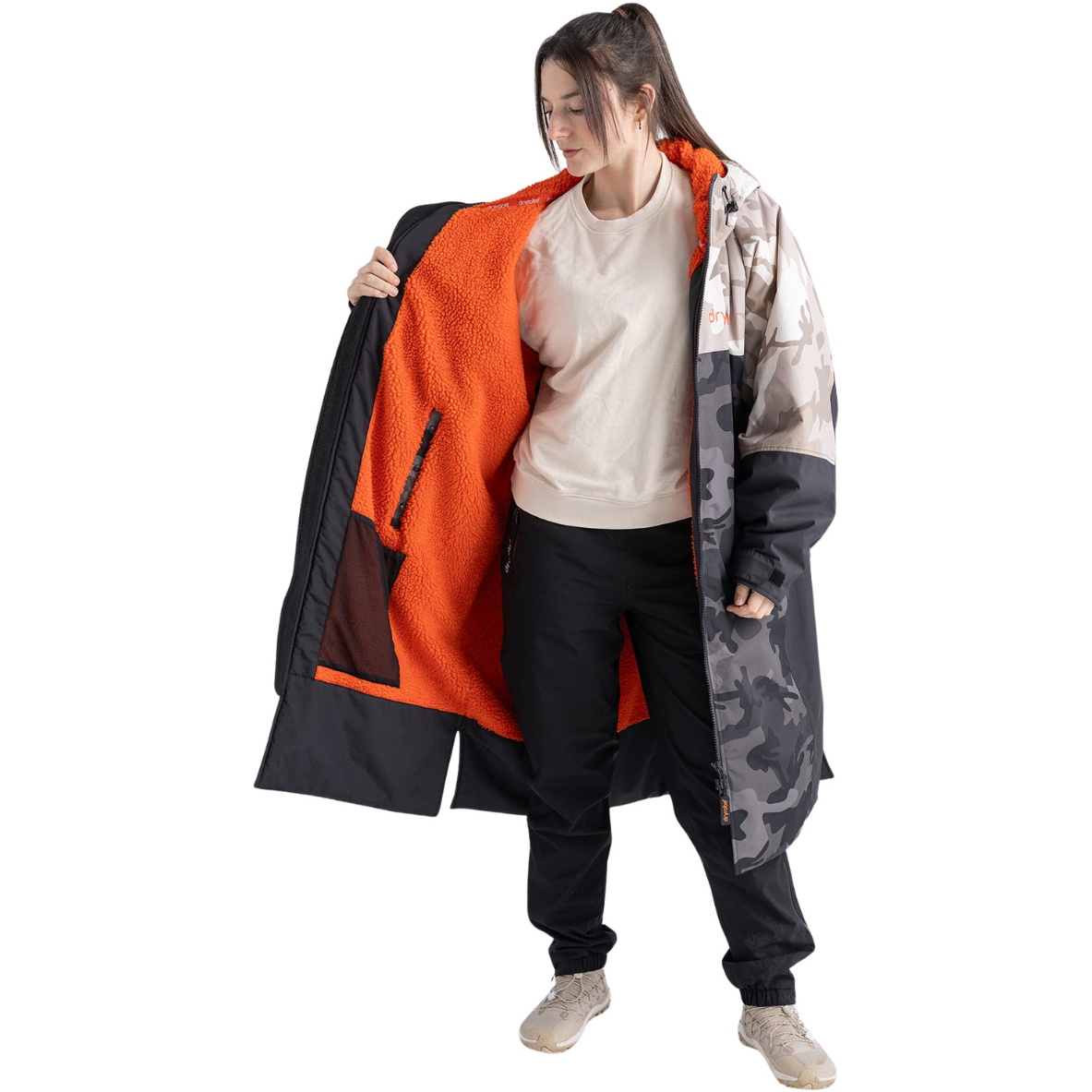 2026 Dryrobe Nexus Long Sleeve Changing Robe NXS - Dual Camouflage / Orange
